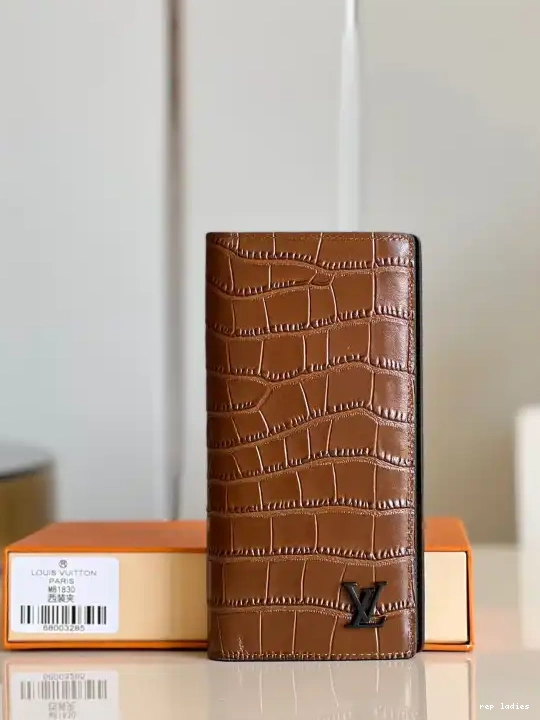 Cheap WALLET VUITTON LOUIS BRAZZA 0511